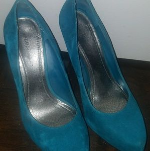Platform pumps
